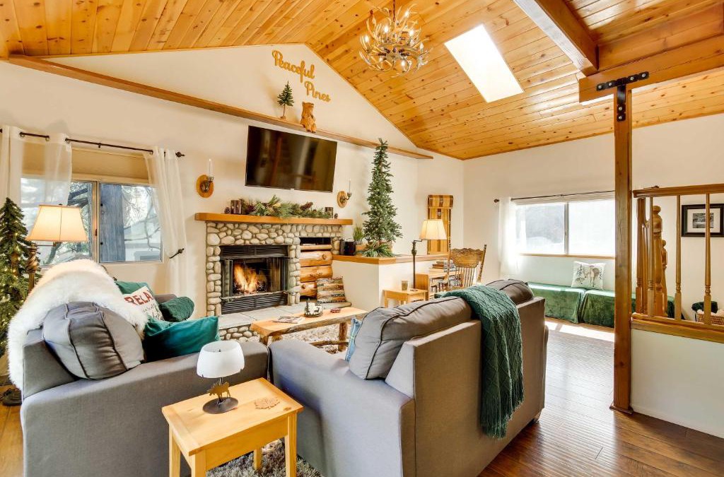 Running Springs House | Peaceful Pines Running Springs Home with 3 Decks