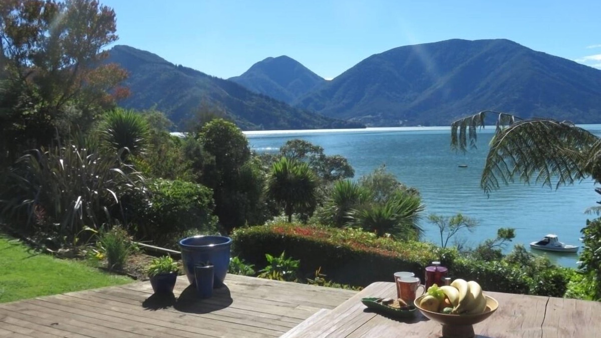 Havelock House | Peaceful, private and stunning views