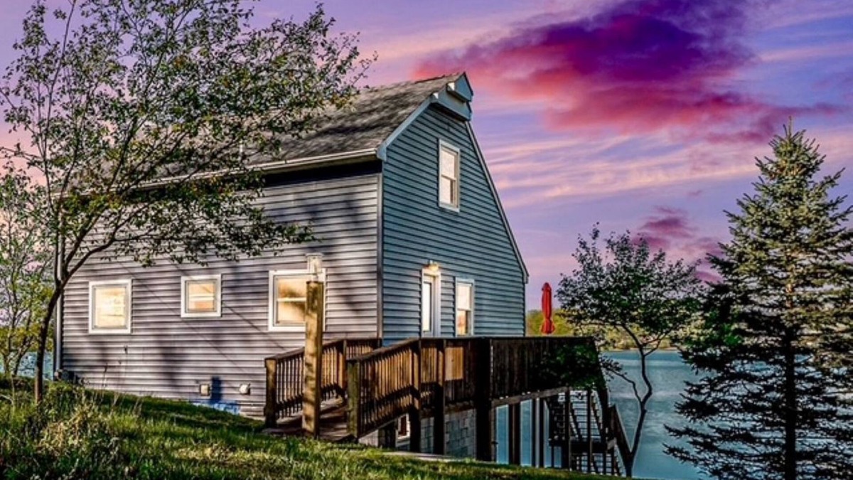 Lake City House | Peaceful Retreat on Sapphire Lake!