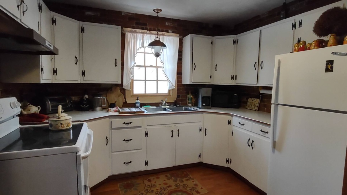 Spencer Apartment | Peaceful Russian Jacuzzi suite surrounded by state forest!