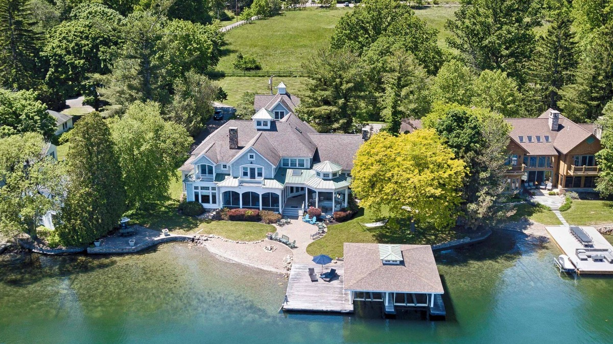 Naples Cottage | Peaceful Sanctuary: “The Definition of Lakefront Luxury”