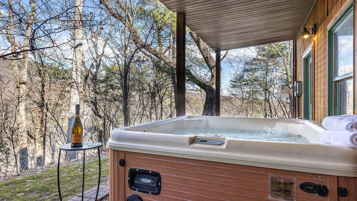 Massanutten House | Peaceful screened porch, newly added fireplace!