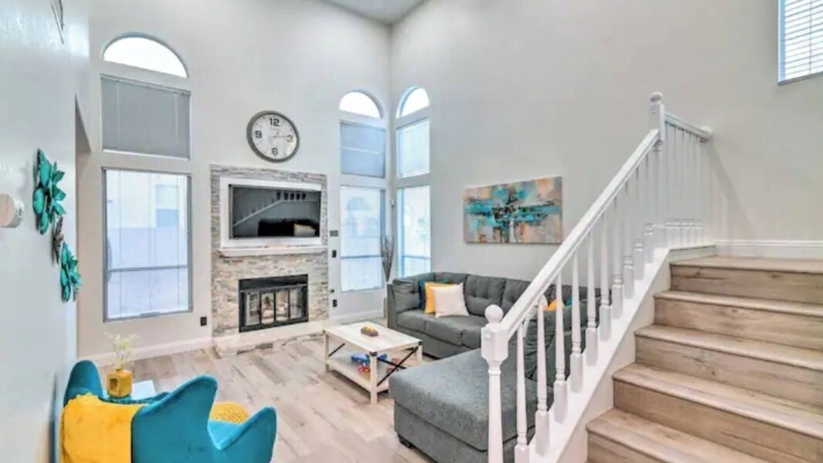 Las Vegas House | Peaceful & Spacious 3BD/2.5BA Getaway Home