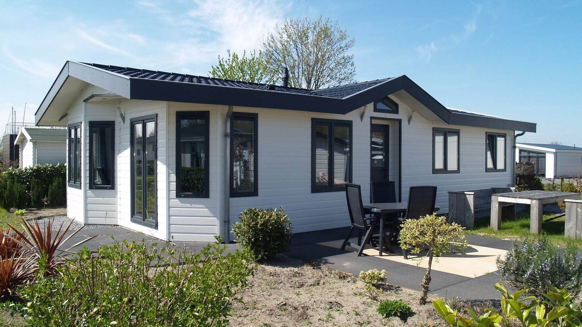 Dordtse Biesbosch Ski Chalet | Peaceful Stay by De Biesbosch