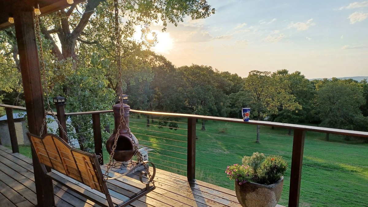 Sand Springs House | Peaceful stay @ "Oak Keys" on Lake Keystone