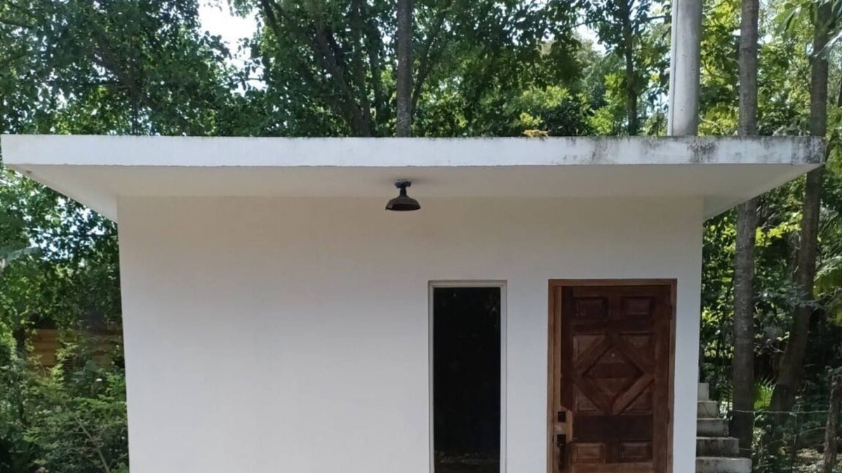 West End Apartment | Peaceful studio with WiFi in Negril, Jamaica
