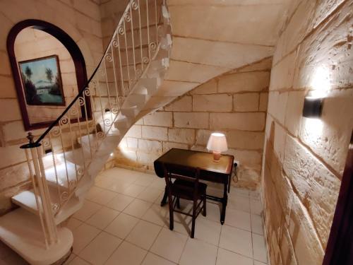 Luqa House | Peaceful Traditional Maltese Townhouse