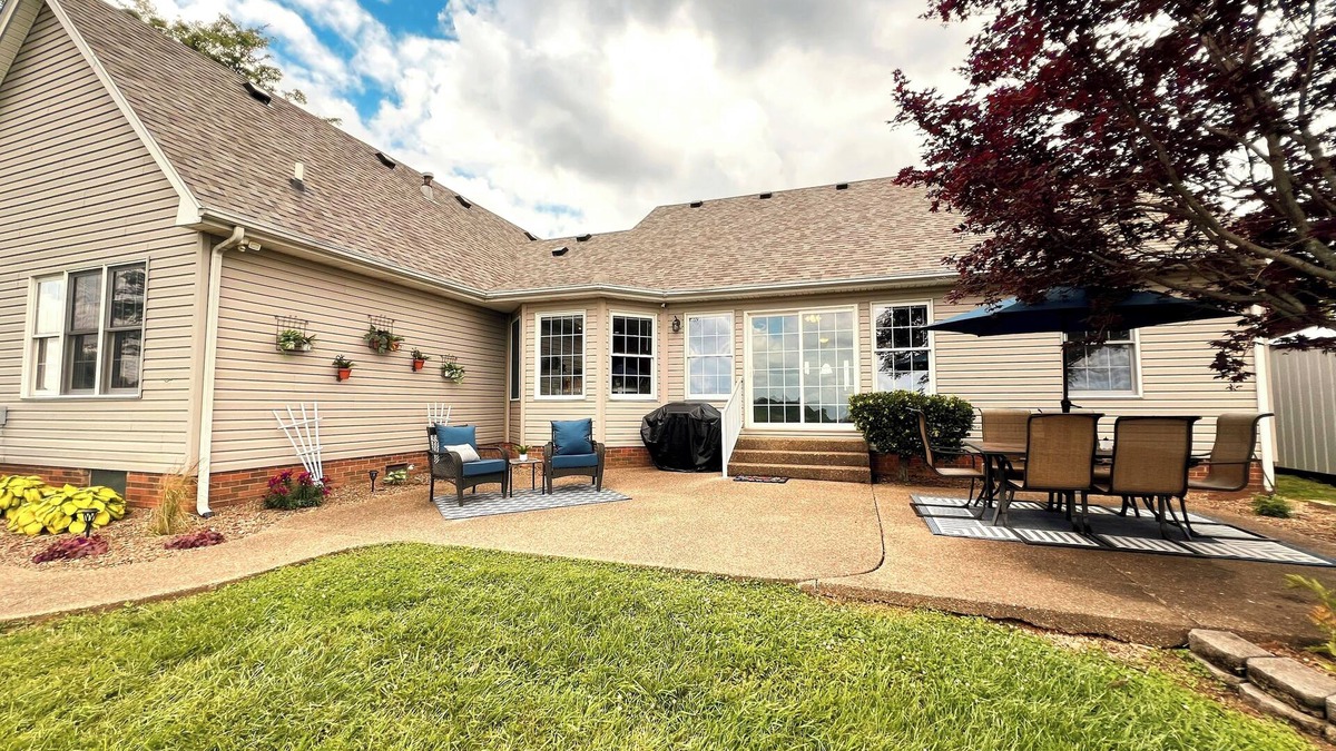 Rumsey Other | Peaceful - View - Close to Owensboro - Modern Farmhouse