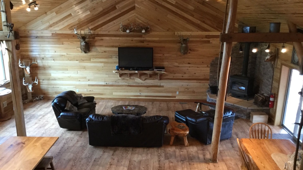Trempealeau County Cabin | Peaceful WI Getaway with Gardens, Birds, & Nature. Great for Weekend Reunions!
