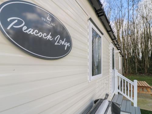 Swannington House | Peacock Lodge