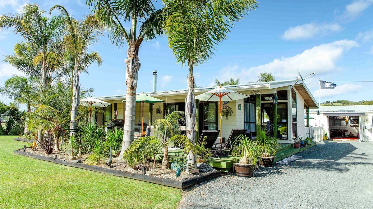 Ngunguru House | Peacock Lodge in Ngunguru
