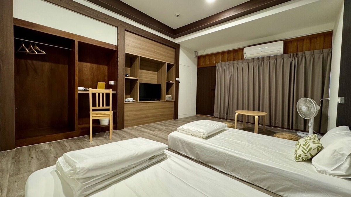 Fengshan District Bed & Breakfast | Peanut Candy B&B