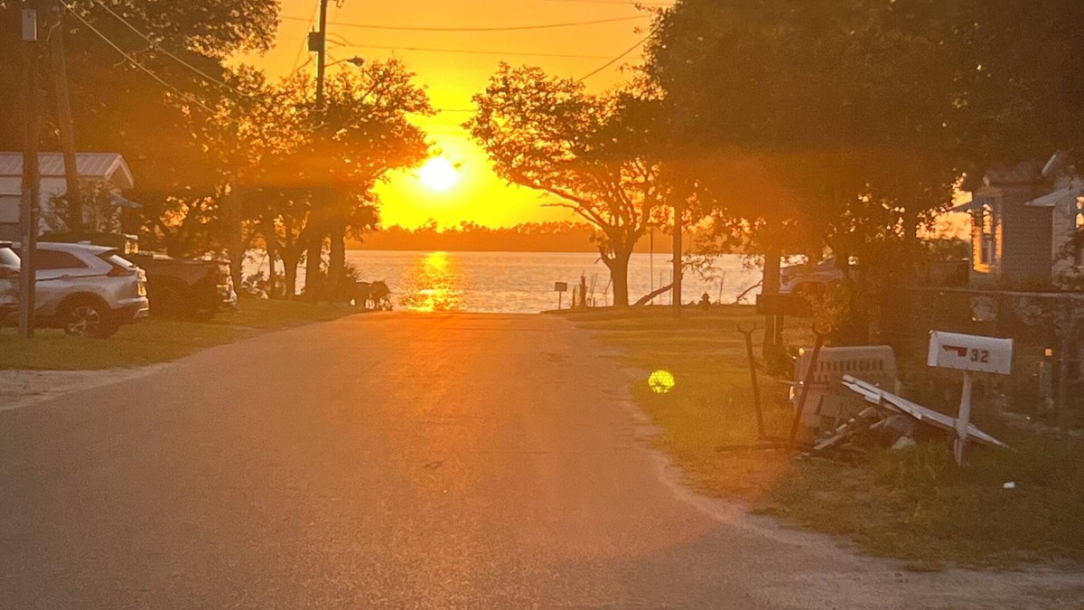 Parker House | Pearl Cottage Beach and Tyndall Airforce Base Near
