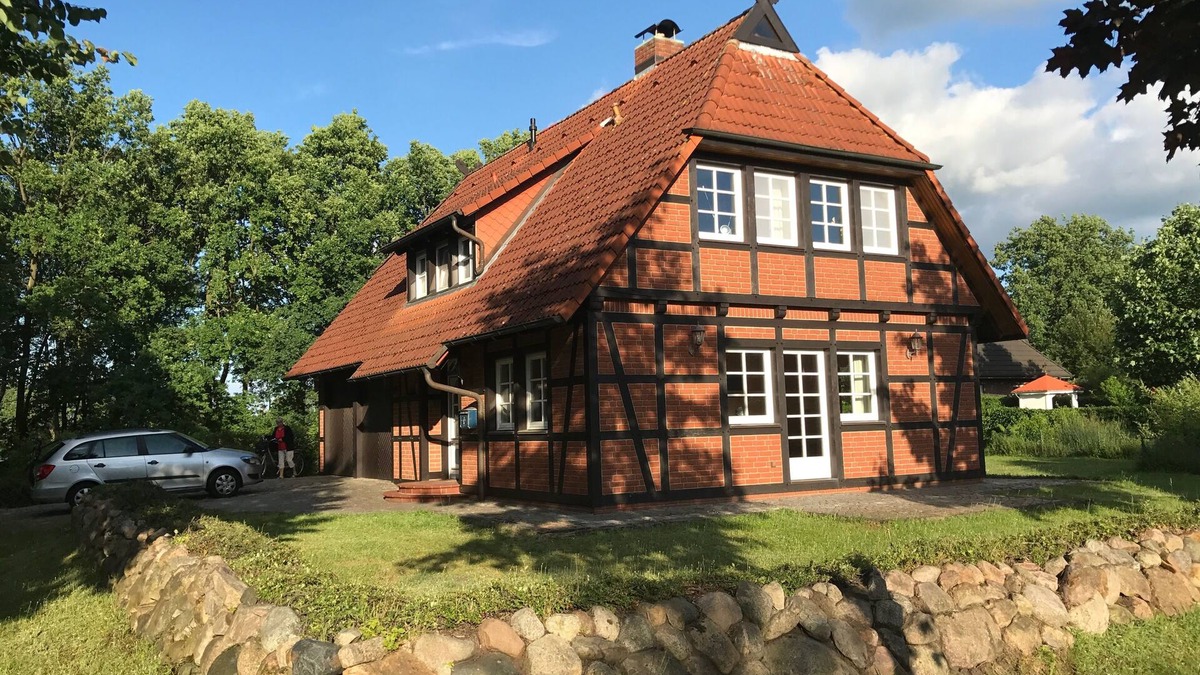 Luhdorf House | Pearl of the Nordheide, just outside of Hamburg