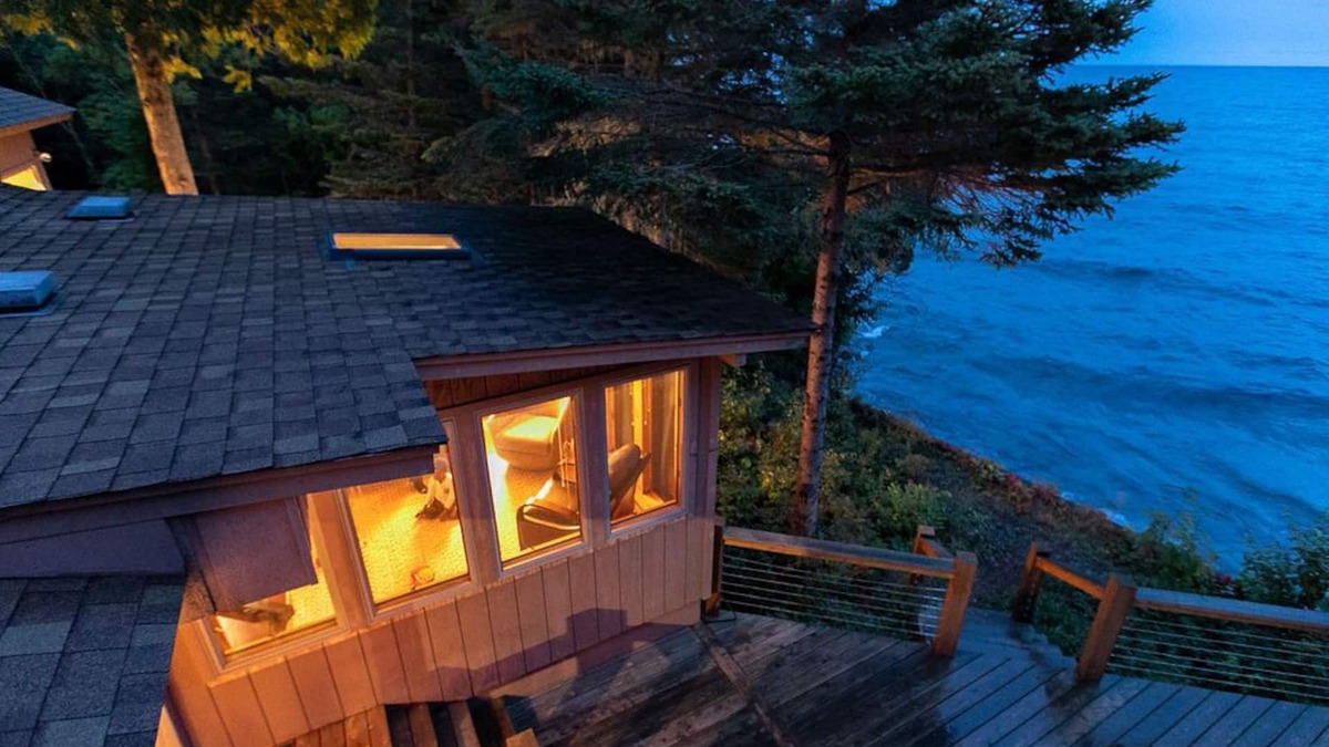 Lutsen House | Pebble Beach Paradise on Lake Superior. Amazing views, updated & fresh inside.