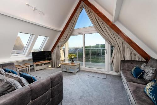 Abersoch Apartment | Pebbles
