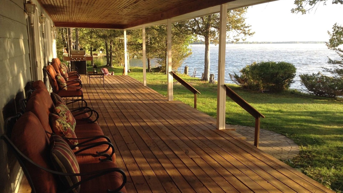 North Port House | PEC Lakefront Serenity.