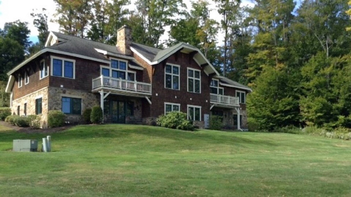 Clymer Condo | Peek'n Peak's Greenwood Forest 2BR Upper Condo