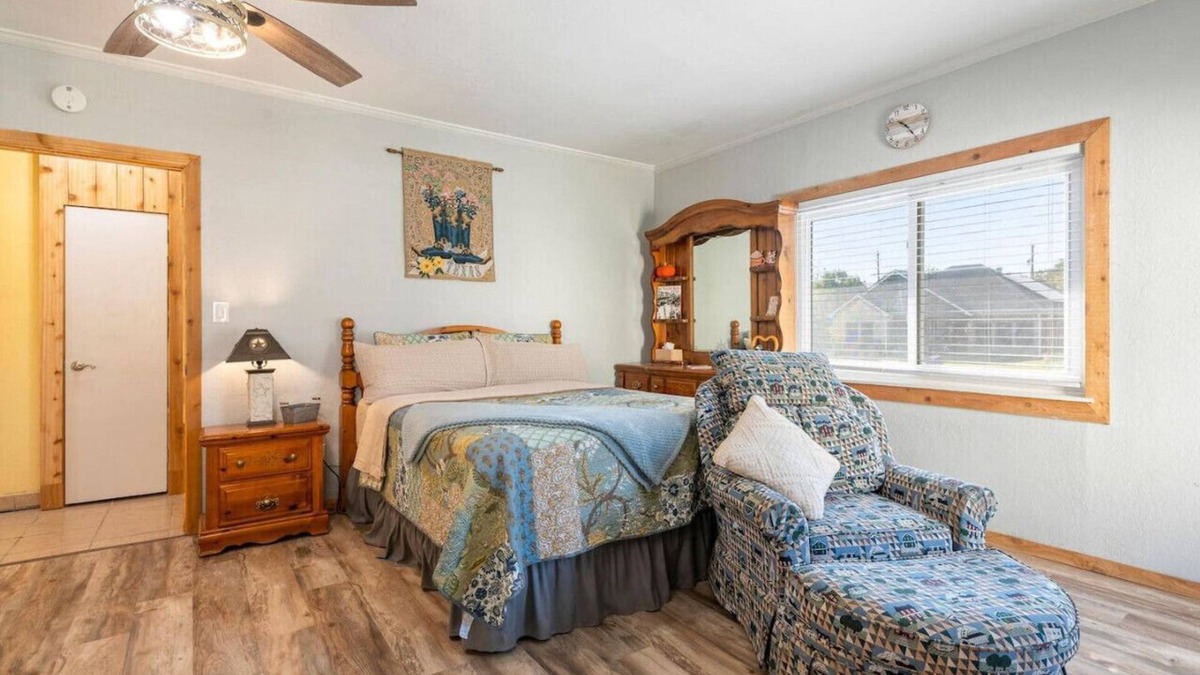 Denison Apartment | Peg's Place Efficiency Apt in Denison TX