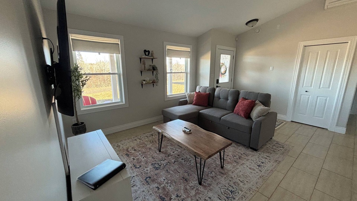 Stanley Bridge Villa | PEI Getaway @ the Seashell Villa- close to Beaches, Golf, and many Attractions!