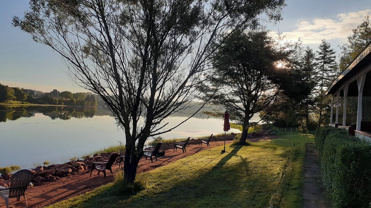 Cardigan Apartment | PEI Waterside Apt. #3, quiet waterfront Apt., beach, scenic view, great sunsets