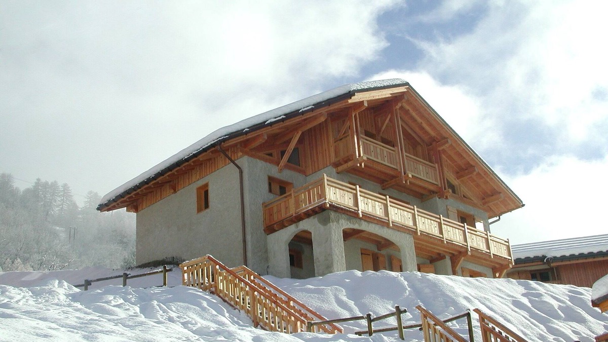 Peisey-Nancroix Ski Chalet | Peisey Vallandry Les Arcs: Spacious cottage in the heart of the largest ski areas