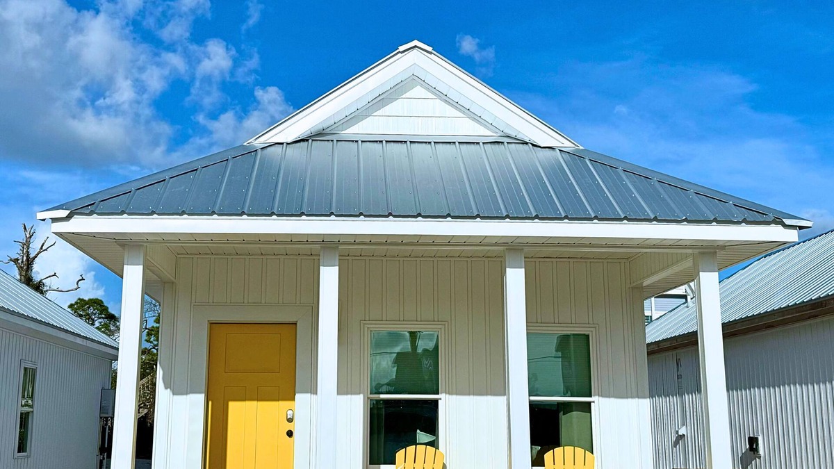Port St. Joe Cottage | "Pelican Cottage" is a pet friendly, 2 bed, 1 1/2 bath unit accepting 5 guests. Pool Coming 2025!