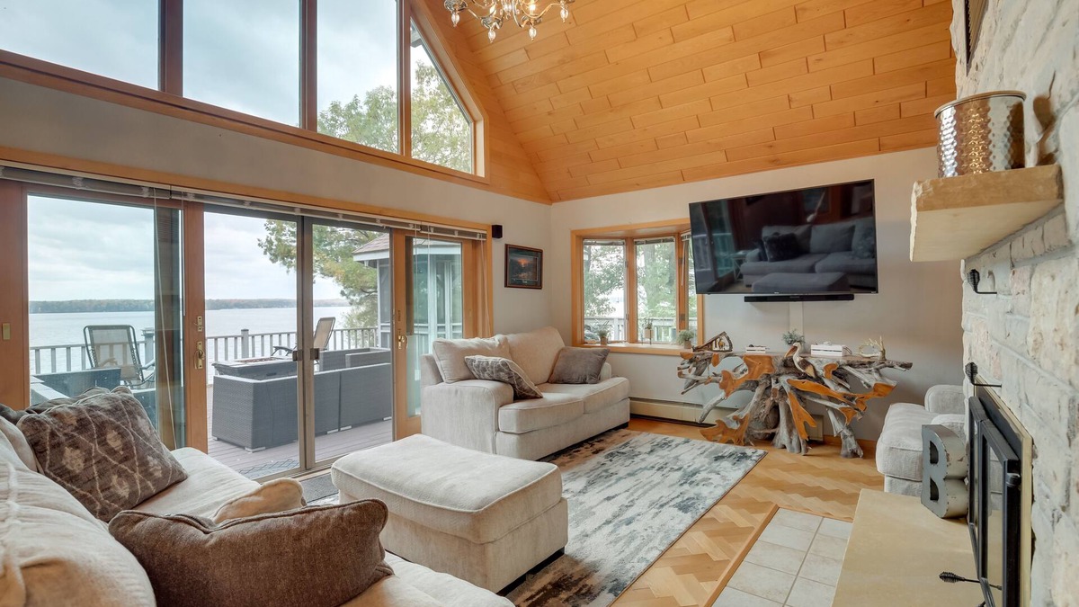 Pelican Lake House | Pelican Lake House w/Boat Dock and Sauna!