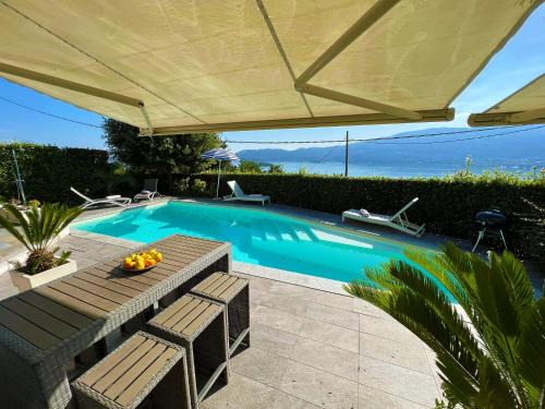 Gravellona Toce Villa | Pellegrini Boutique Villa Lake View