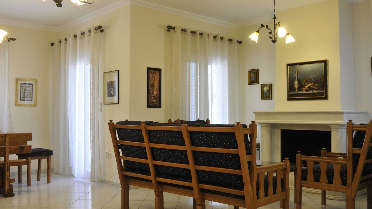 Korithion Villa | PELOPONNESE CORINTHOS SEASIDE VILLA FOR SHORT RENT 50 METRES FROM THE SEASIDE