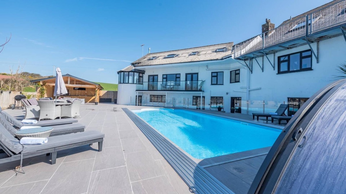 Pembroke House | Pembrokeshire | Beach, Pool, Hot Tub | Sleeps 24