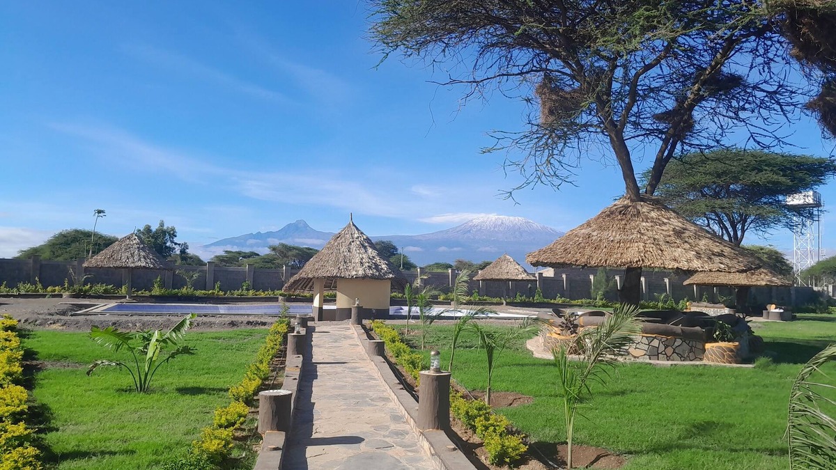 Kimana Hotel | PENETY AMBOSELI RESORT