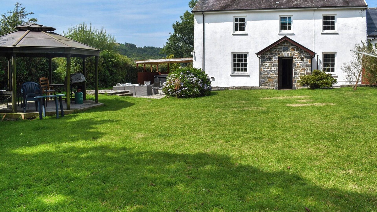 Llanilar Cottage | Pengarreg Fawr- UK47774