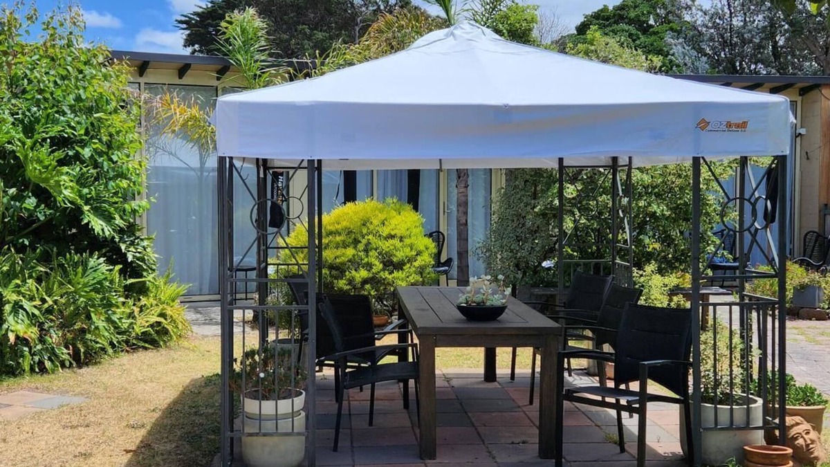 Capel Sound Hotel | Peninsula Beach Motel