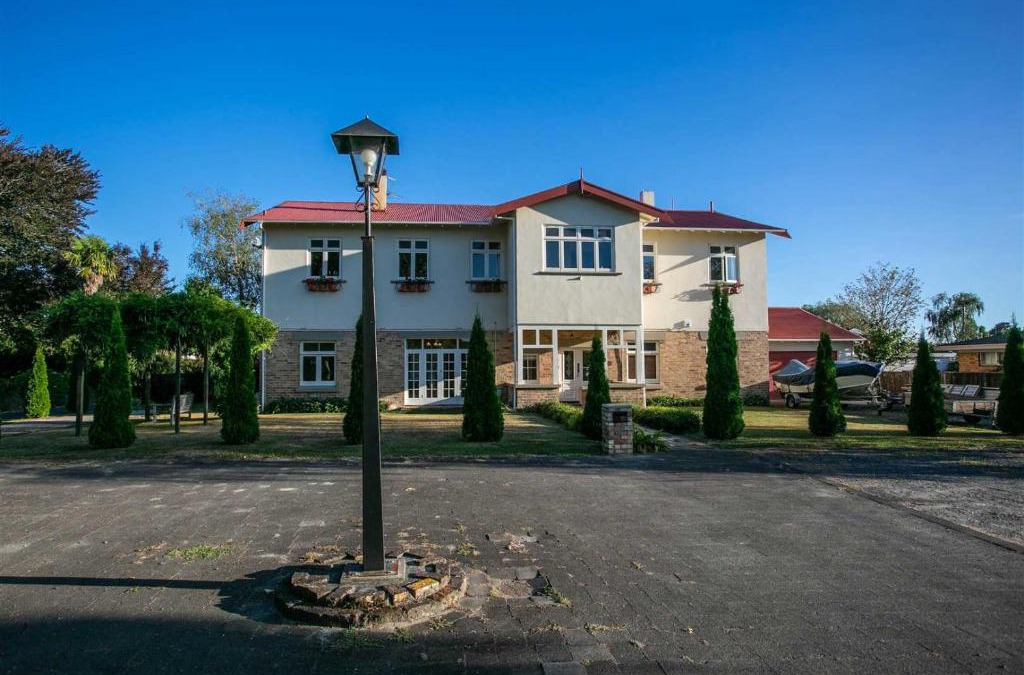 Cambridge Bed & Breakfast | Penmarric House - Self Check-in