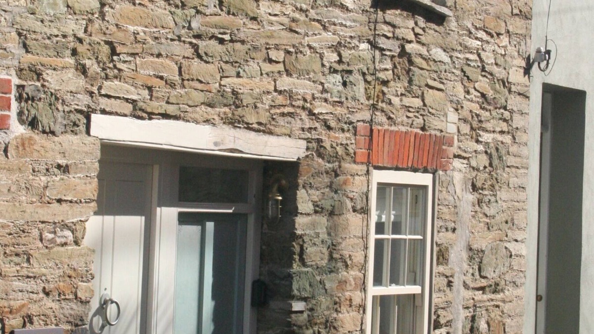Salcombe Cottage | Penn Cottage, Buckley Street.