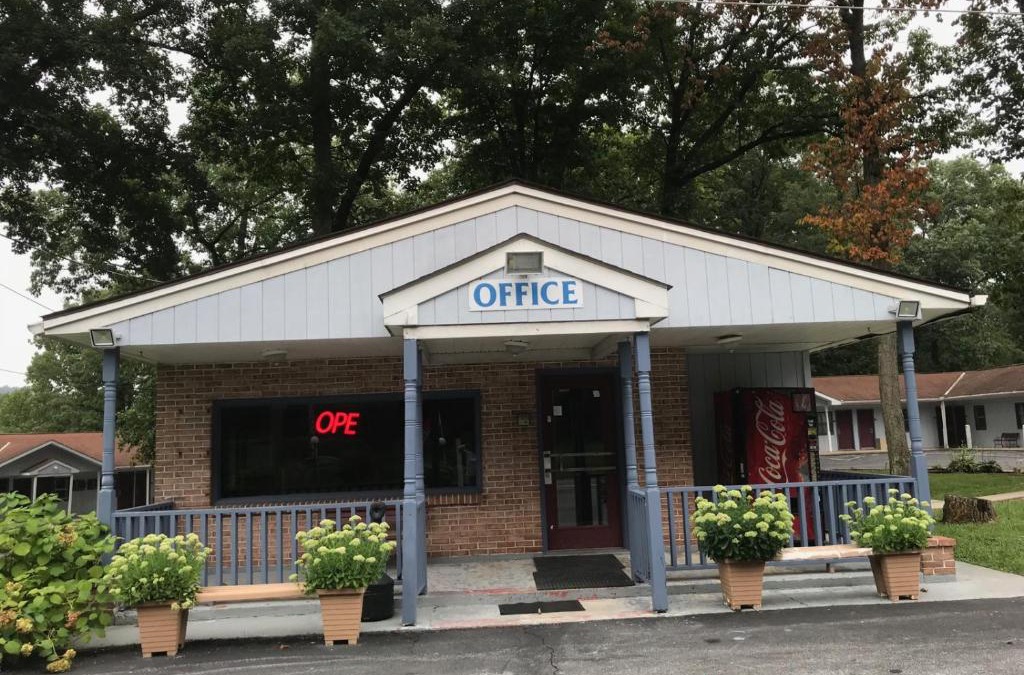 Rexmont Hotel | Pennswoods Inn