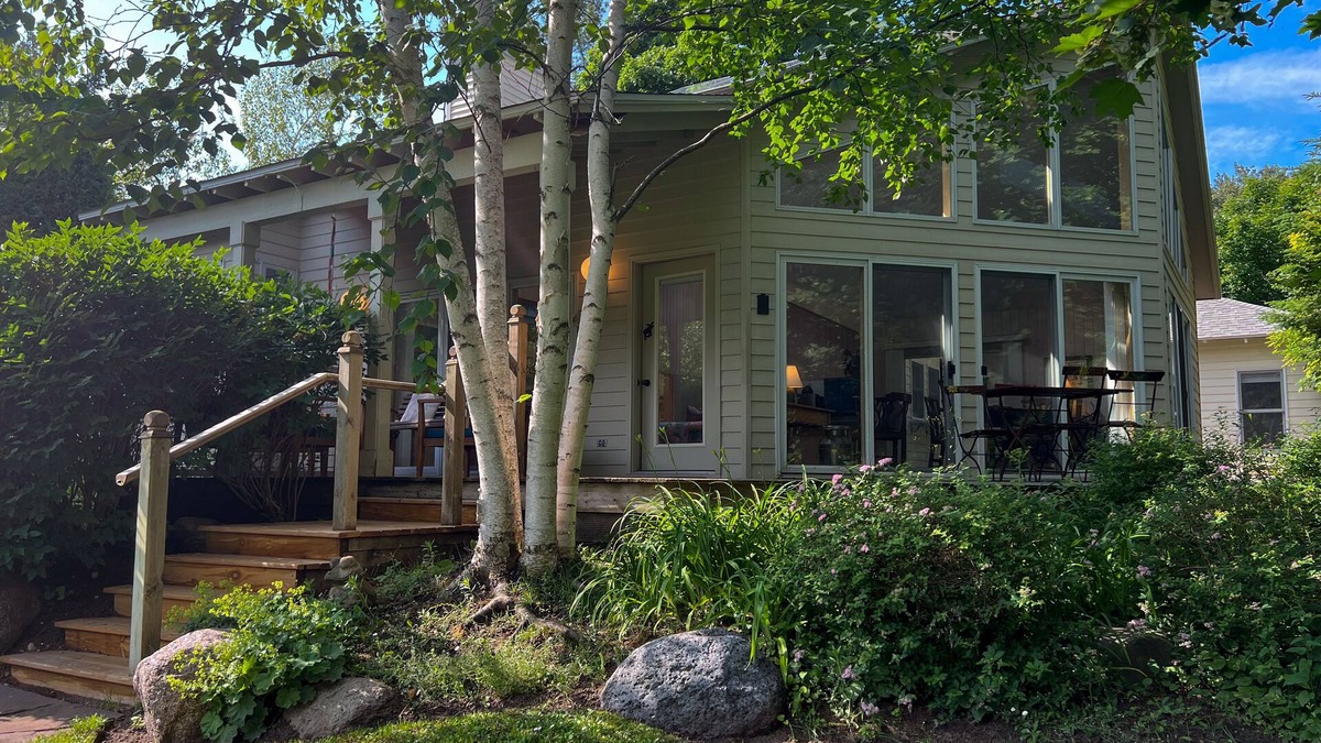 Wequetonsing House | Pennsylvania Avenue Place - Large cottage close to town! A/C + WIFI