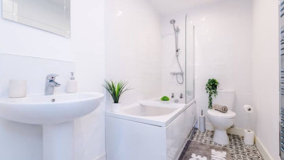 Bouvet Island House | Penny Bridge Home From Home