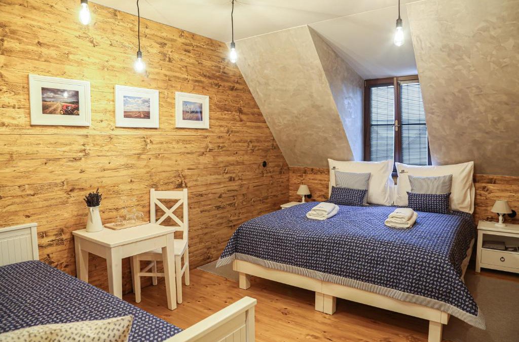 Neurazy House | Pension Angusfarm