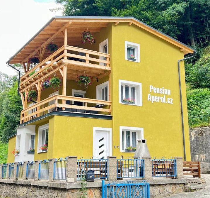 Hrensko House | Pension Aperol