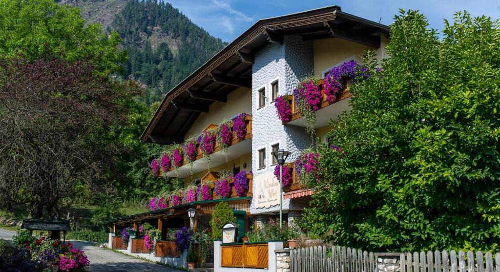 Doebriach House | Pension Appartements Kirchenwirt