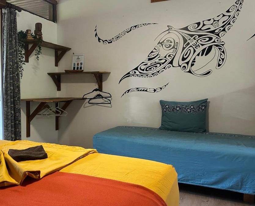 Rangiroa Bed & Breakfast | Pension Bounty Rangiroa - Art Gallery & Tropical Garden