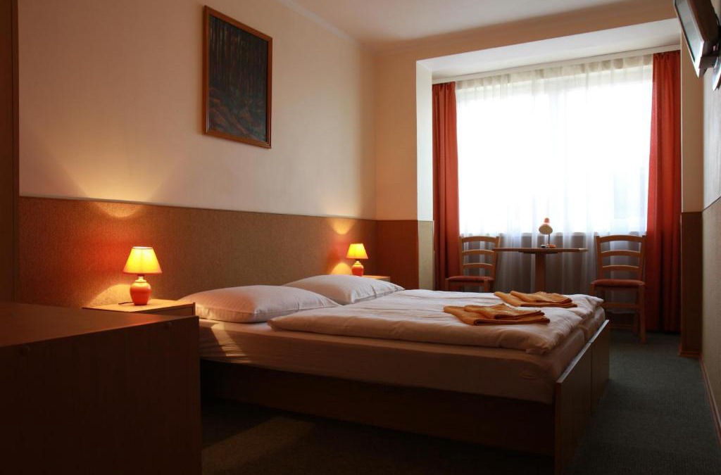 Prague 14 House | Pension FOX