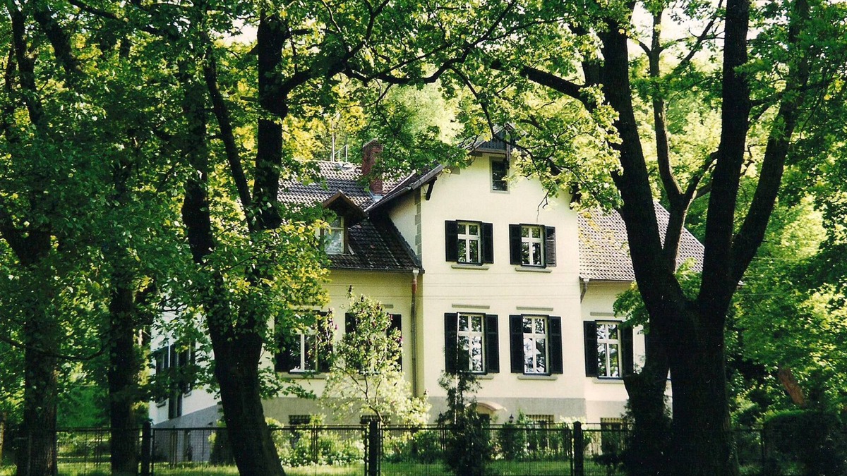 Reitwein House | Pension Gräfliche Villa