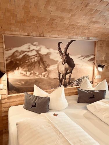 Reutte Hotel | Pension Kreuzeck - Dein Glücksplatz am Lech