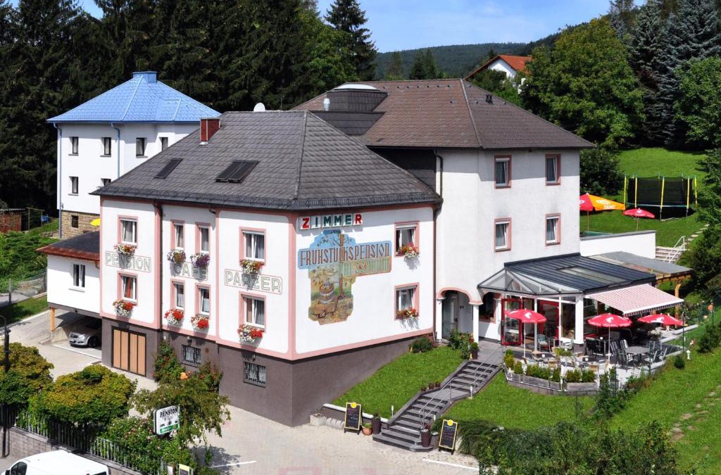 Pressbaum House | Pension Parzer Pressbaum bei Wien
