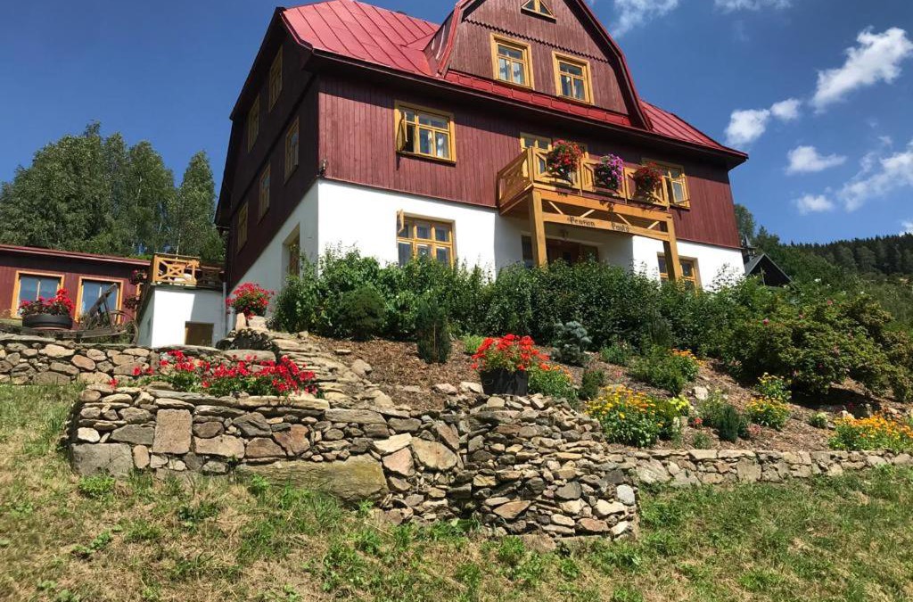 Velka Upa Ski Chalet | Pension Paulů