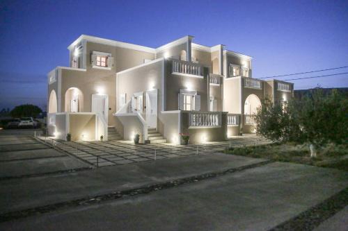 Agios Georgios House | Pension St.George Rooms & Studios