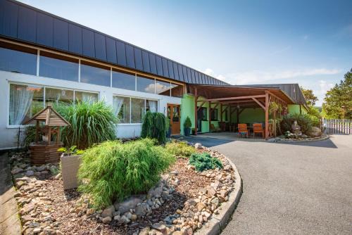 Klasterec nad Ohri House | Pension u Jezu